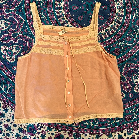 Spell and the Gypsy Prairie Peach Cami - Small - Picture 6 of 11